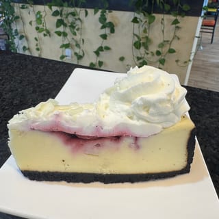 White Chocolate Raspberry Chzcake
