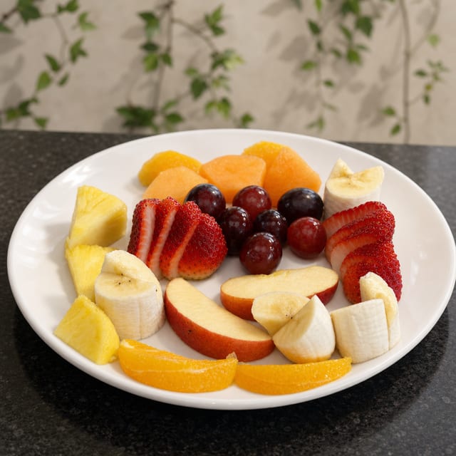 Fresh Fruit Plate.